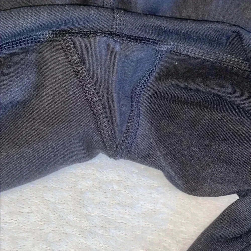 Nike Cropped Leggings - Picture 5 of 6